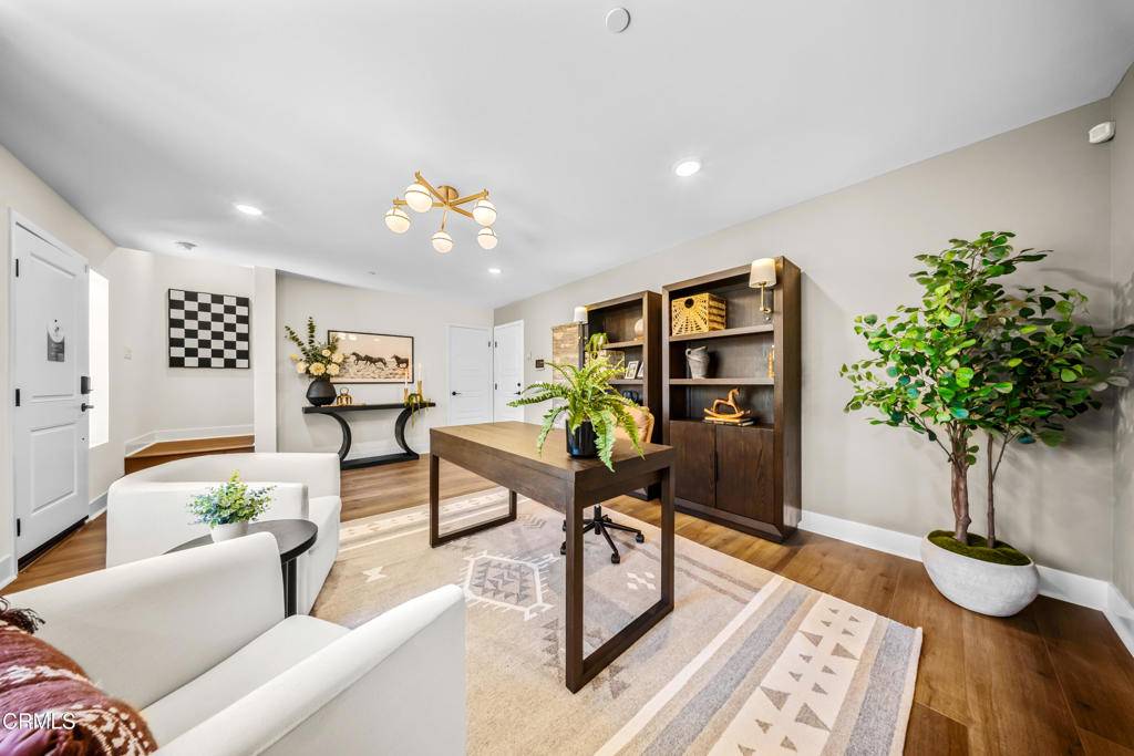Camarillo, CA 93012,2862 Via Descanso