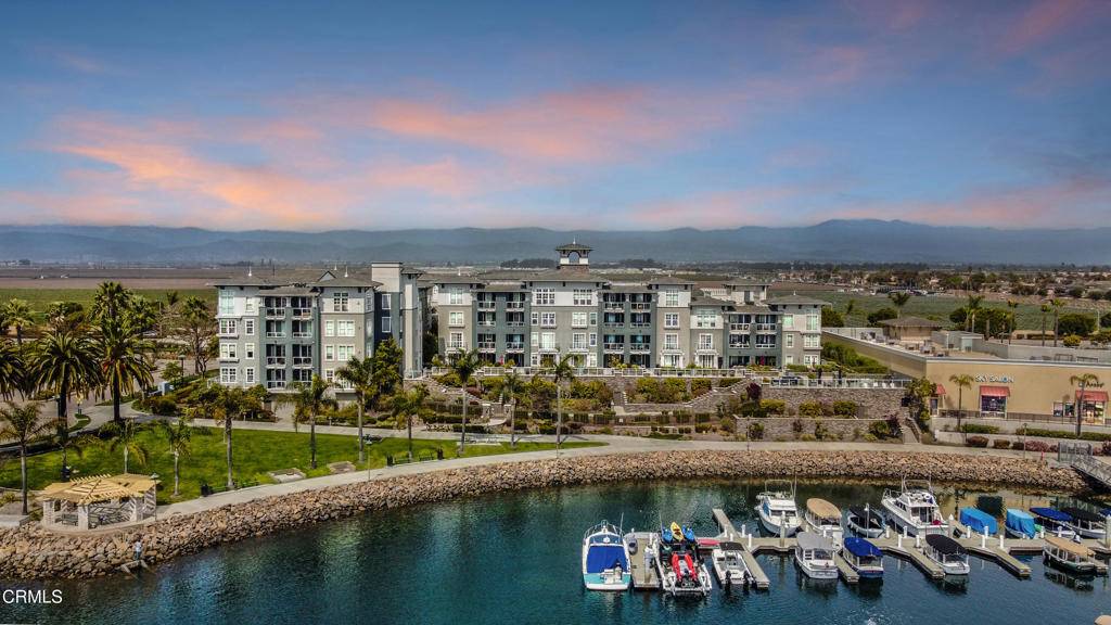 Oxnard, CA 93035,4008 Tradewinds DR