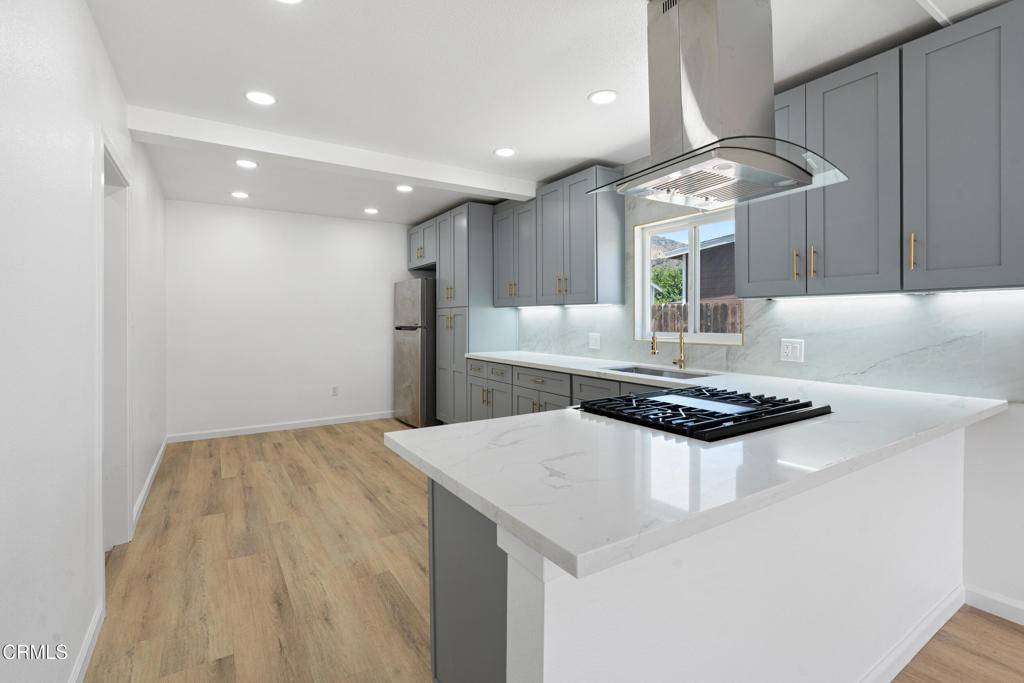 Fillmore, CA 93015,341 1st ST