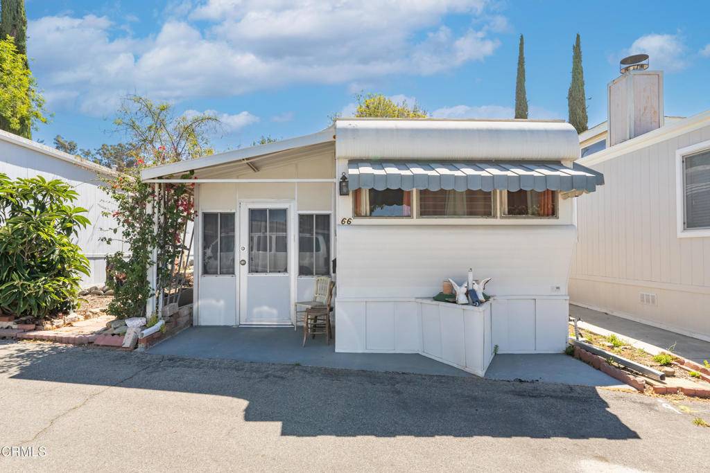 Ojai, CA 93023,1075 Loma DR #66