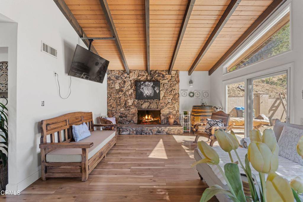 Oak View, CA 93022,2100 Valley Meadow DR