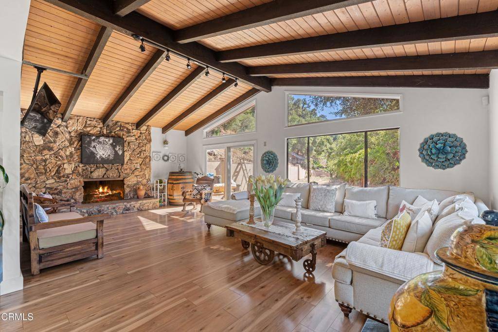 Oak View, CA 93022,2100 Valley Meadow DR