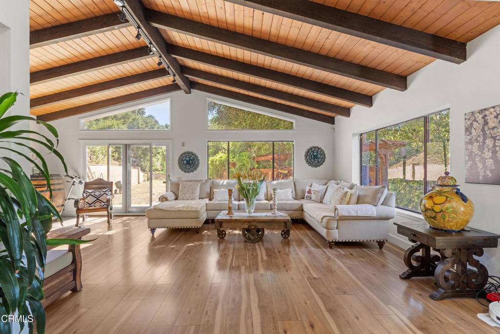 Oak View, CA 93022,2100 Valley Meadow DR