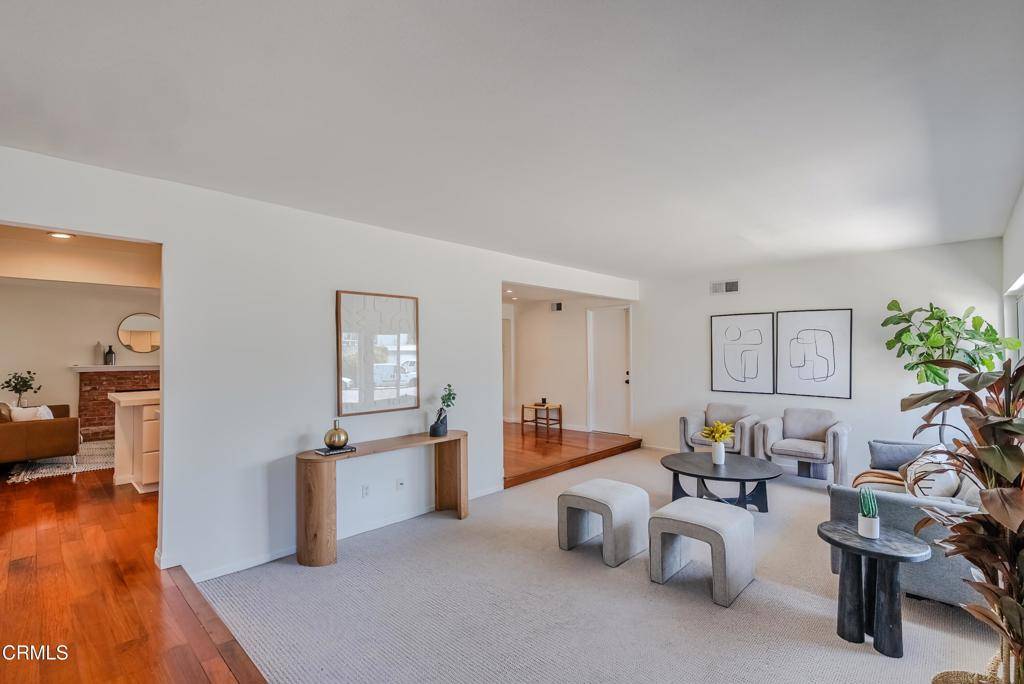 Simi Valley, CA 93063,3872 Aztec CT