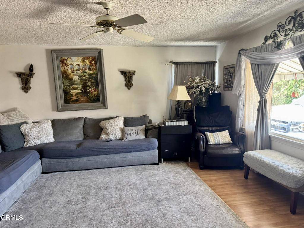 Camarillo, CA 93010,120 Palm DR