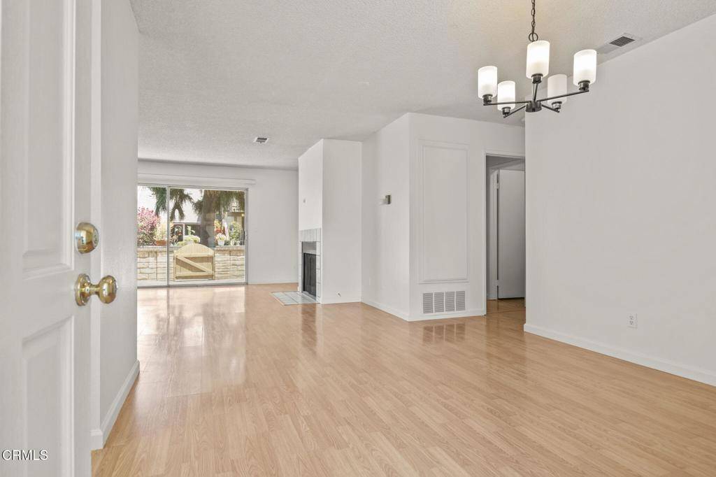 Camarillo, CA 93010,1717 Coronado CT