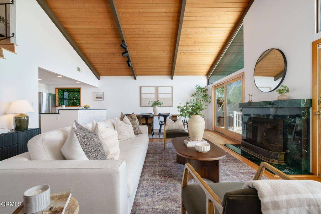 Santa Barbara, CA 93109,1749 La Coronilla DR