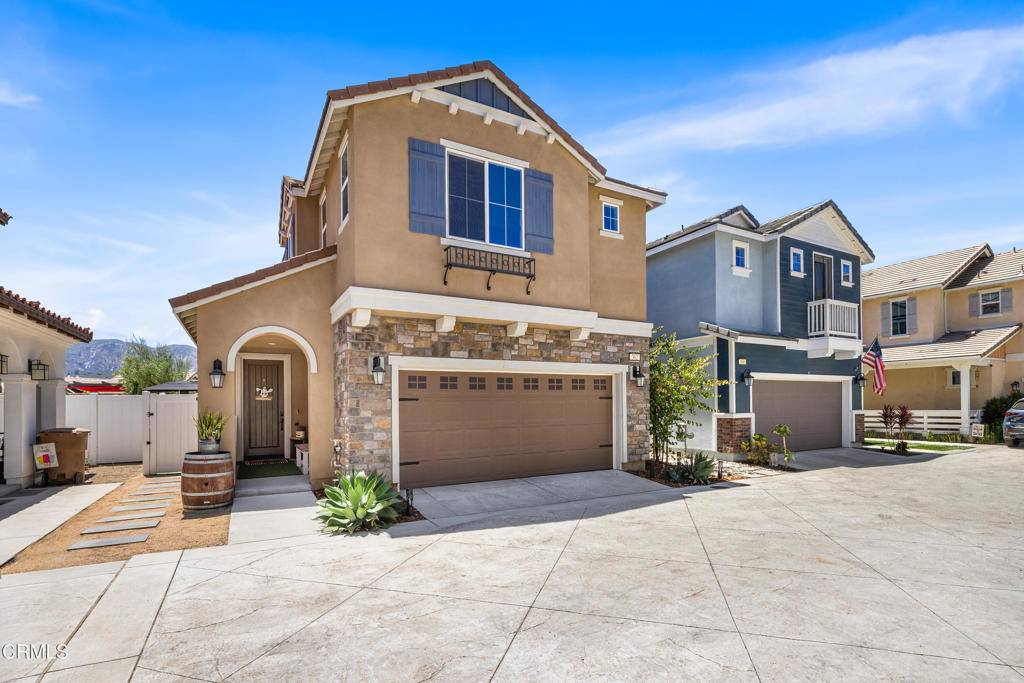 Fillmore, CA 93015,362 Hydrangea ST