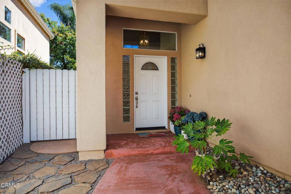 Ventura, CA 93004,7748 Paso Robles ST
