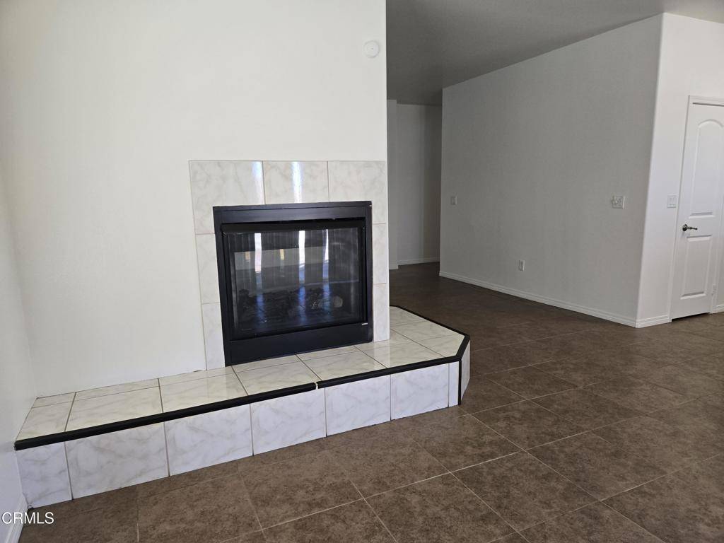 Lancaster, CA 93535,43414 Tranquility CT