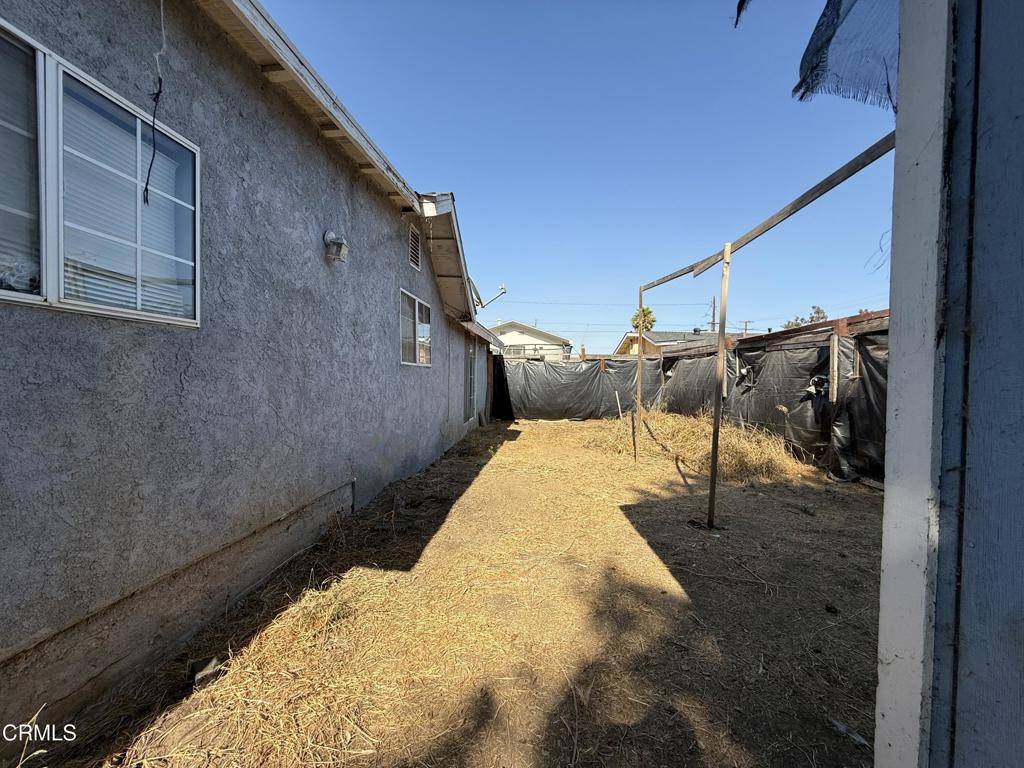 Santa Paula, CA 93060,318 1/2 Sycamore ST
