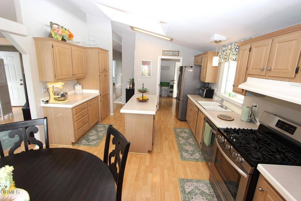 Ventura, CA 93001,1215 Anchors Way #13