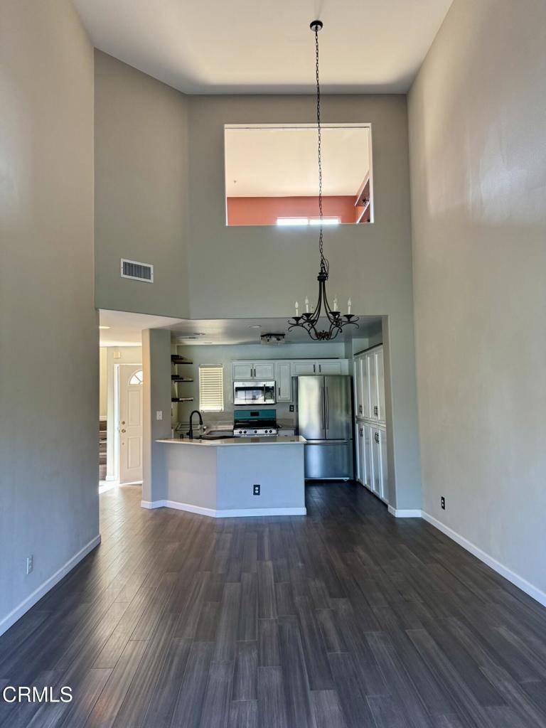 Newbury Park, CA 91320,2742 Borchard RD