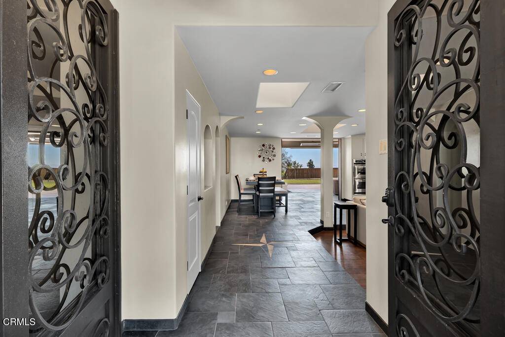 Camarillo, CA 93010,3181 Goldenspur DR