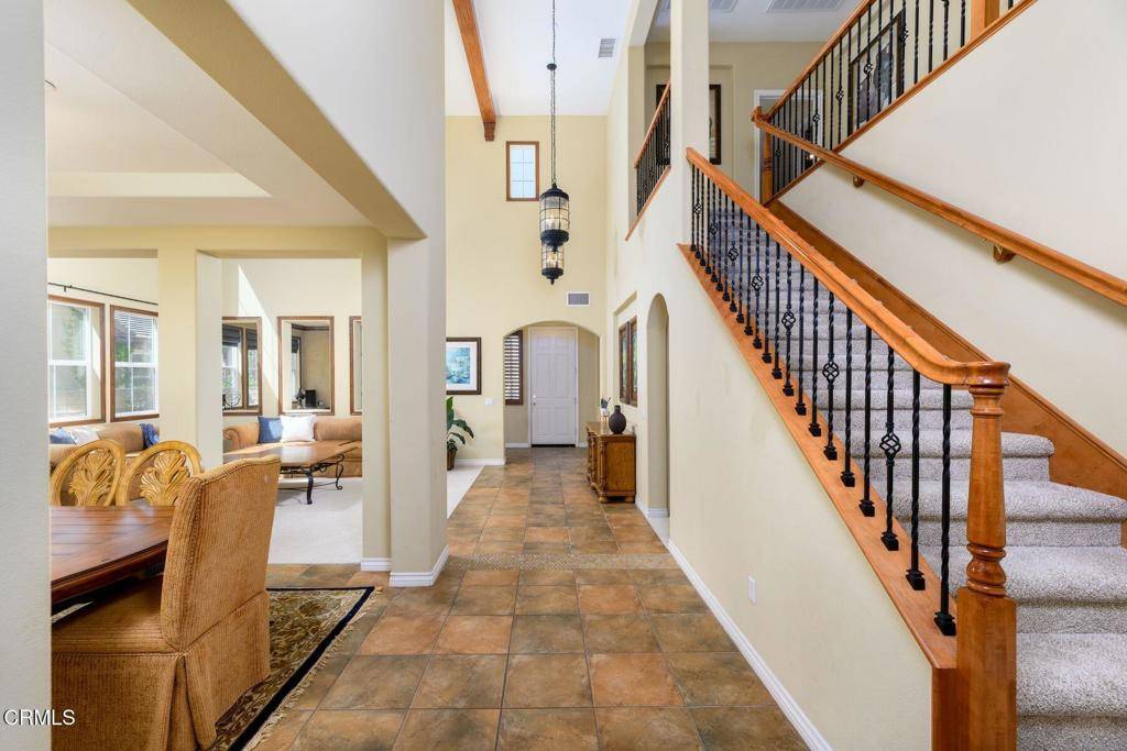 Ventura, CA 93004,650 Charleston PL