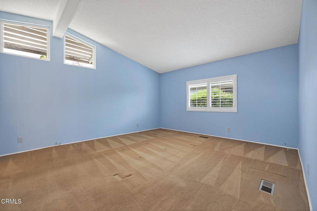 Santa Paula, CA 93060,975 Telegraph RD #40