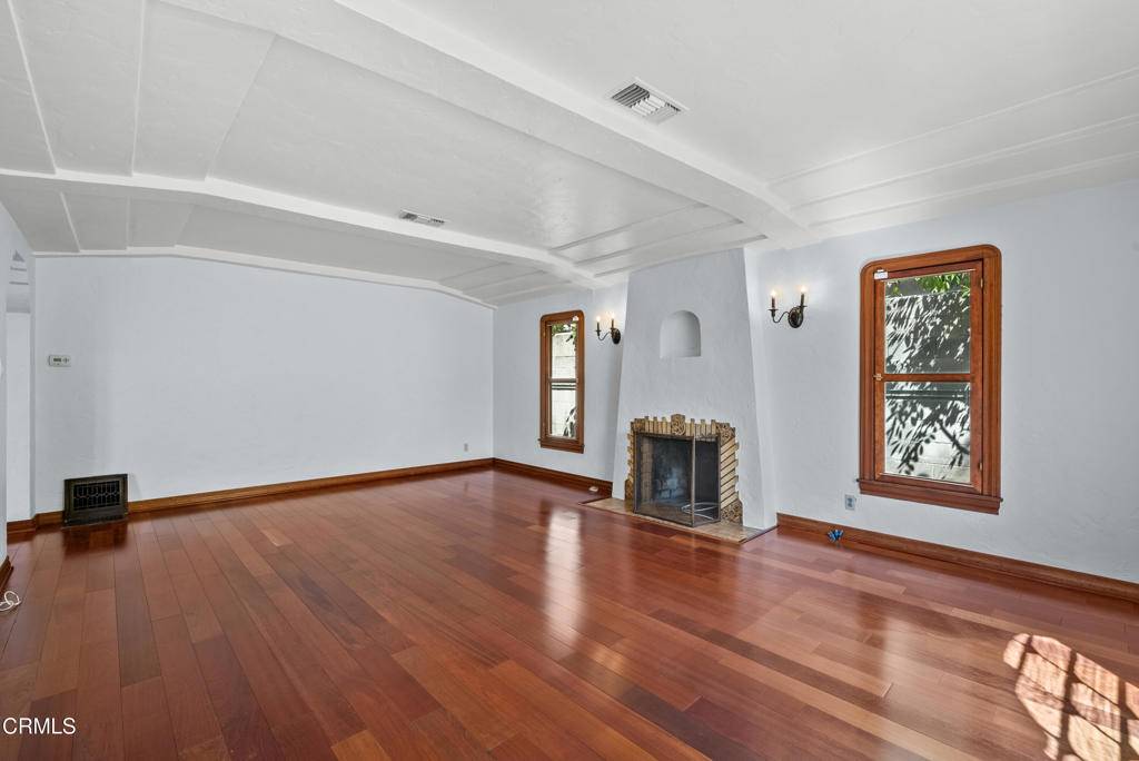 Glendale, CA 91205,1513 E Garfield AVE