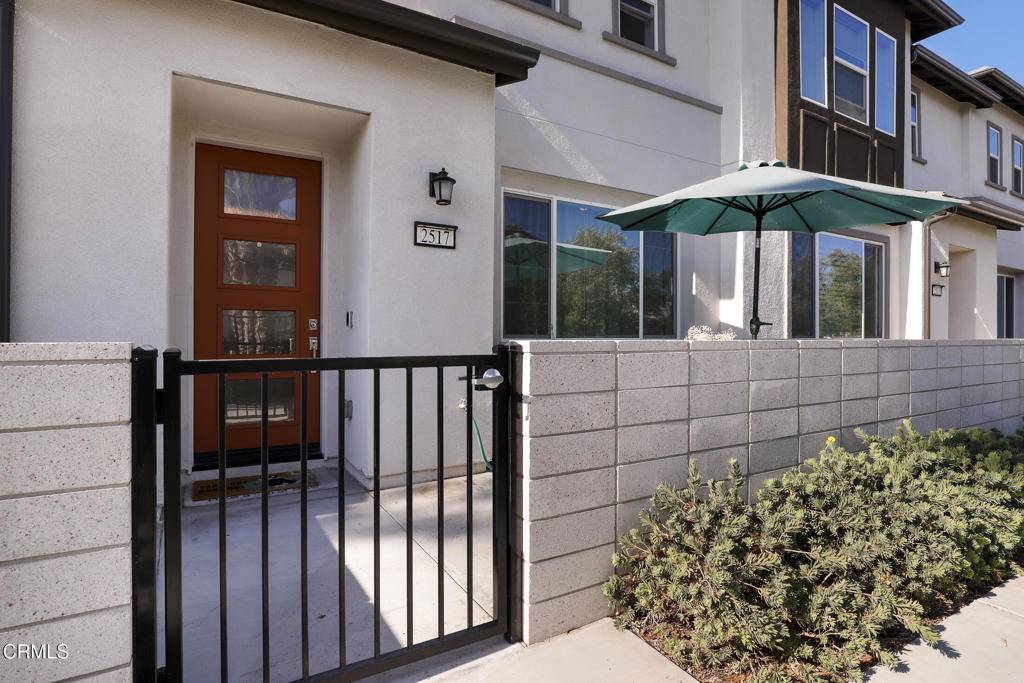 Simi Valley, CA 93065,2517 Little Rock Lane LN