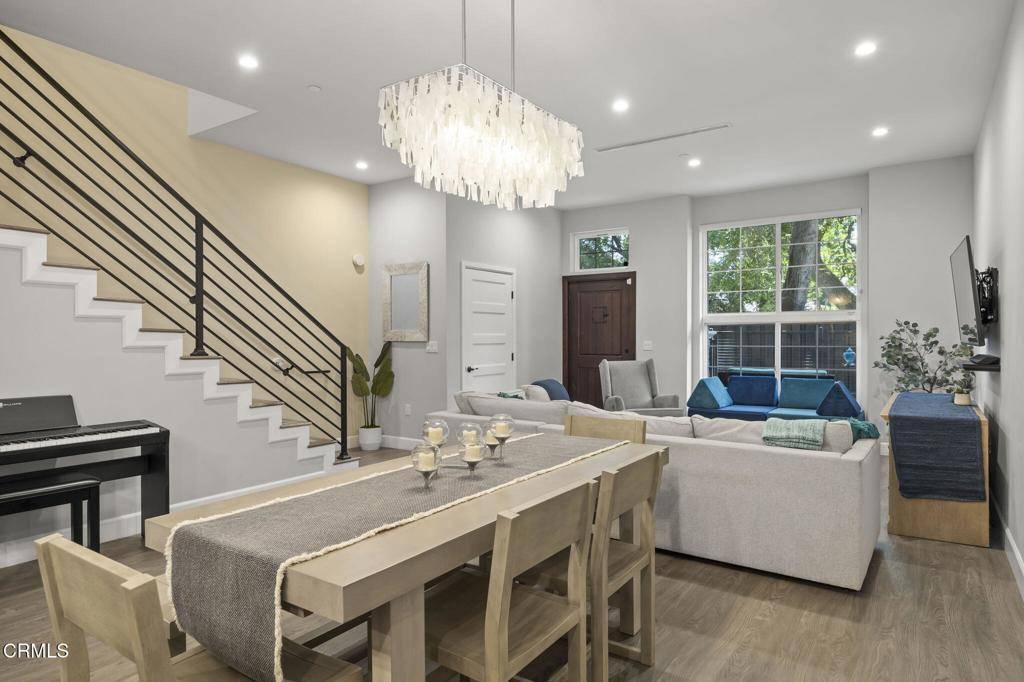 Thousand Oaks, CA 91362,3236 Royal Oaks DR #5