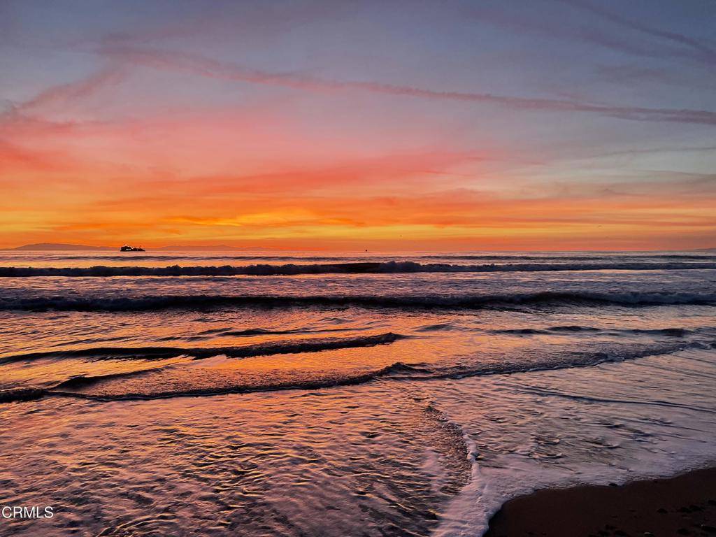 Ventura, CA 93001,1144 Cornwall LN