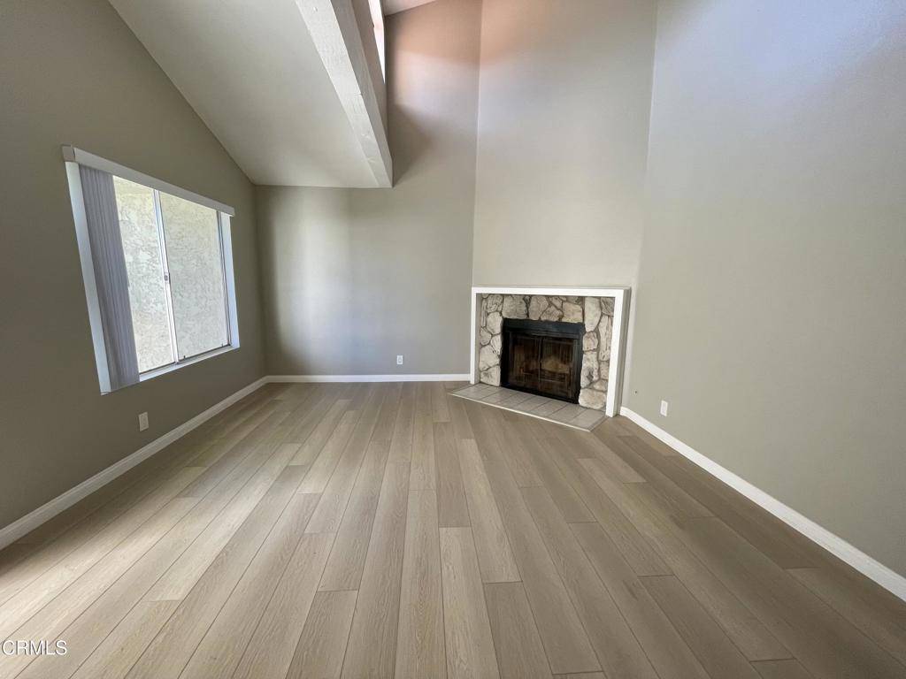 Port Hueneme, CA 93041,434 E Bard RD