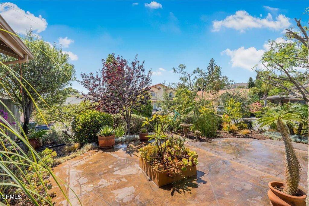 Camarillo, CA 93010,2458 Brookhill DR