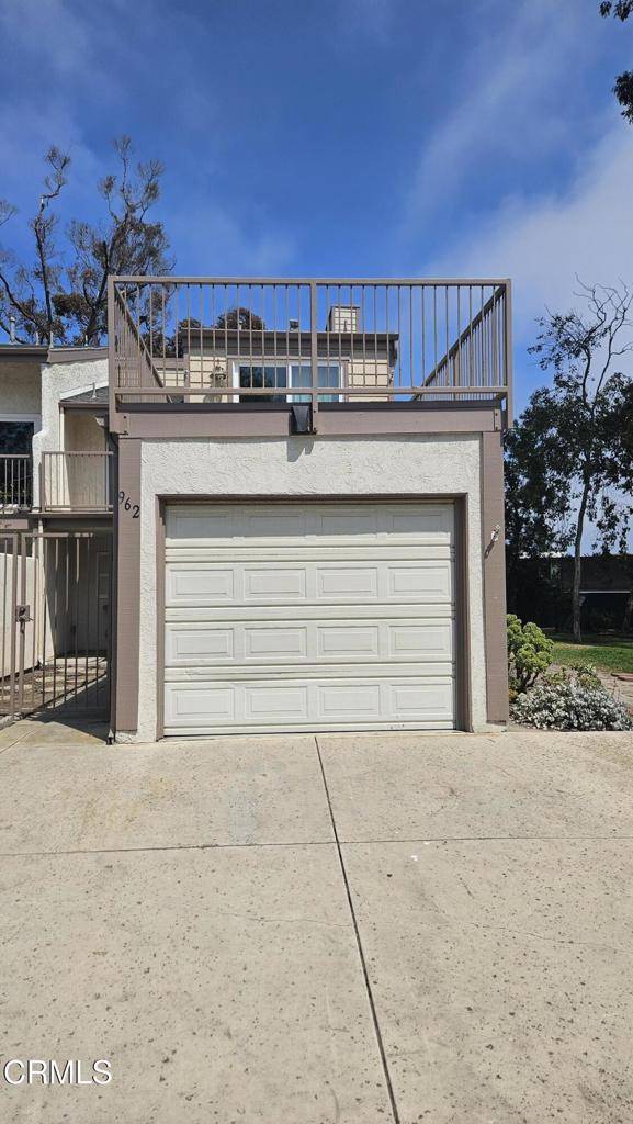 Port Hueneme, CA 93041,962 Lighthouse WAY