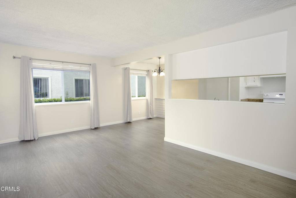 Port Hueneme, CA 93041,653 Halyard ST