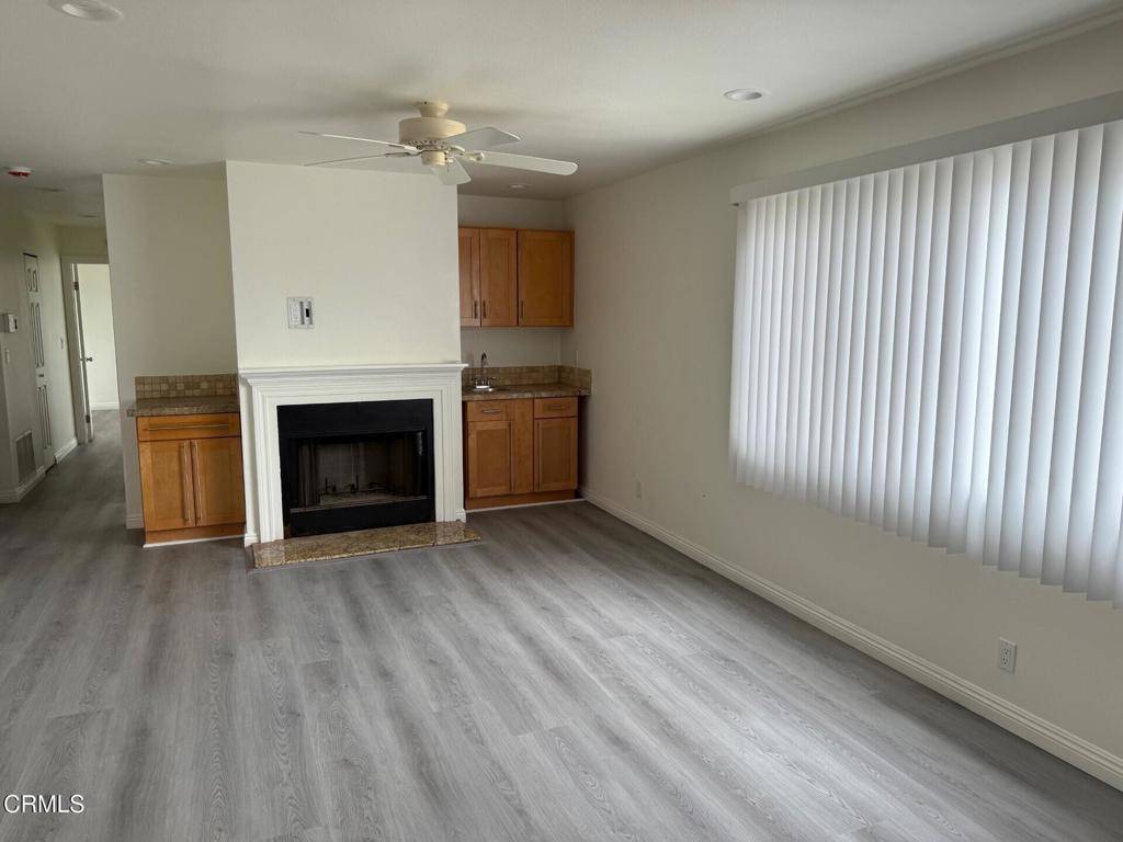 Oxnard, CA 93035,5507 Driftwood ST