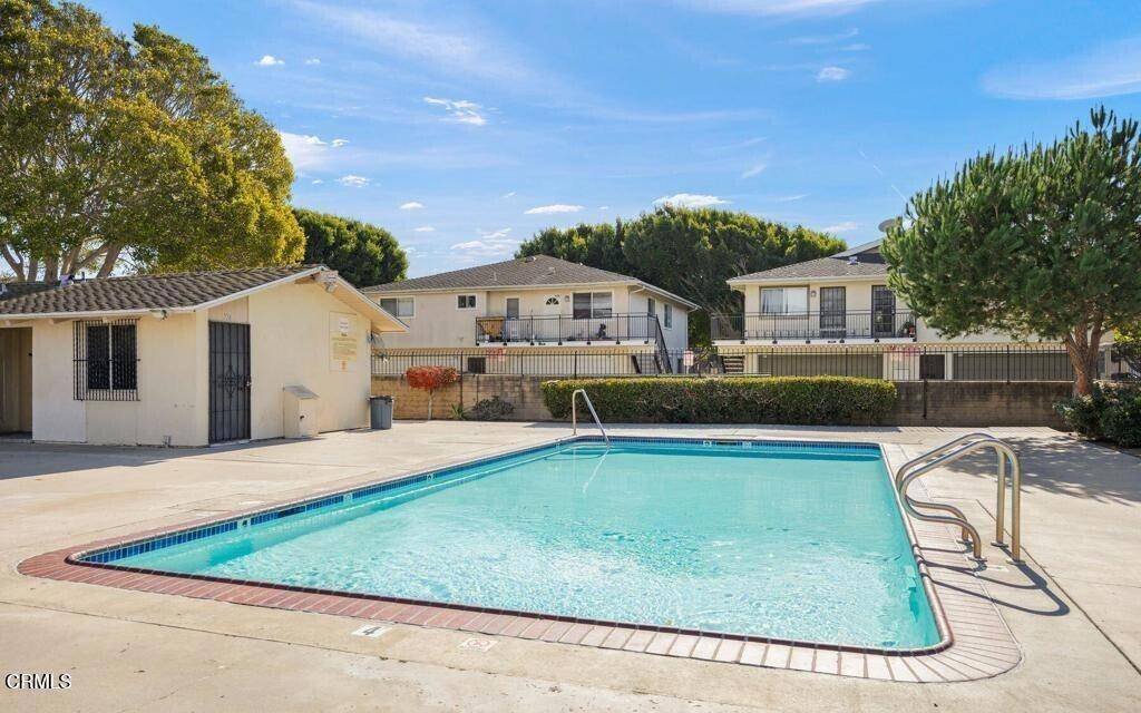 Port Hueneme, CA 93041,682 W Hemlock ST