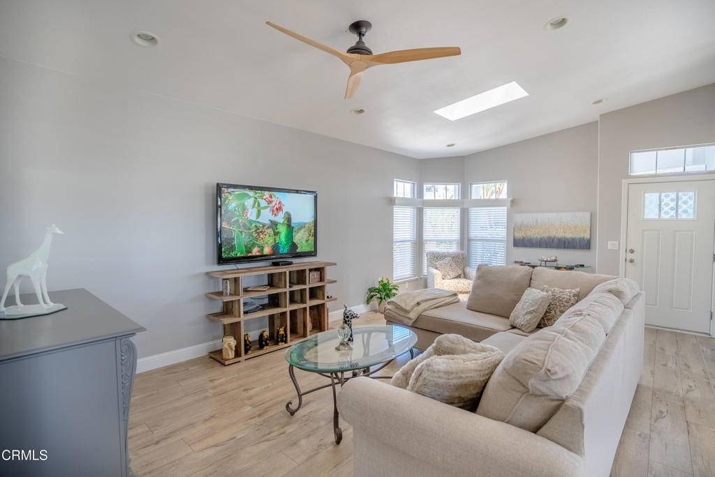Ventura, CA 93003,229 Remington AVE #229
