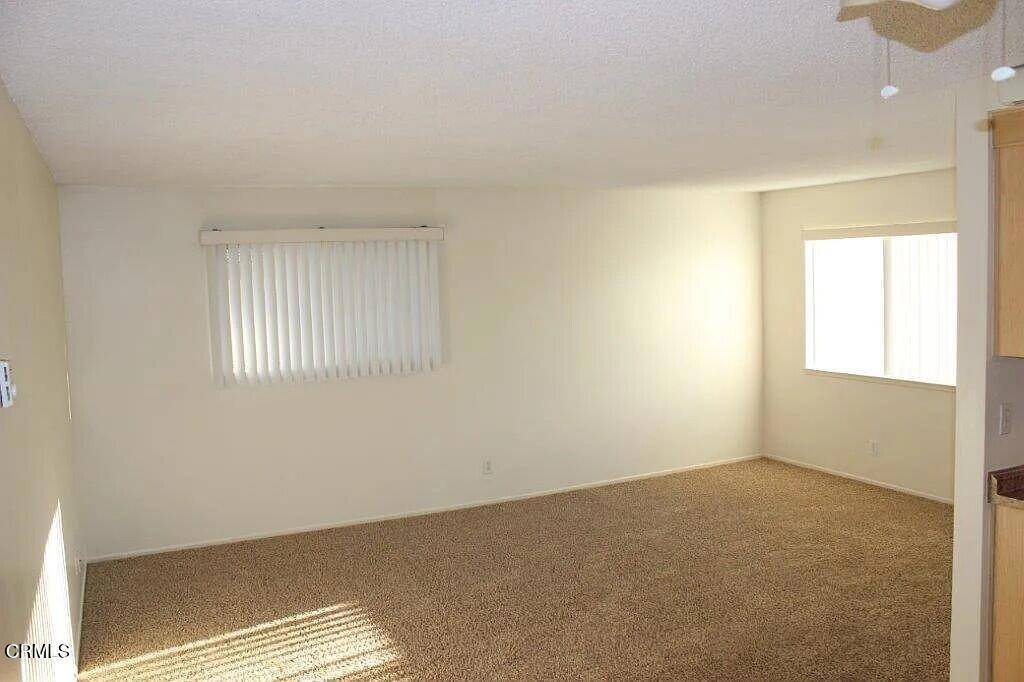 Ventura, CA 93003,1237 Saratoga AVE