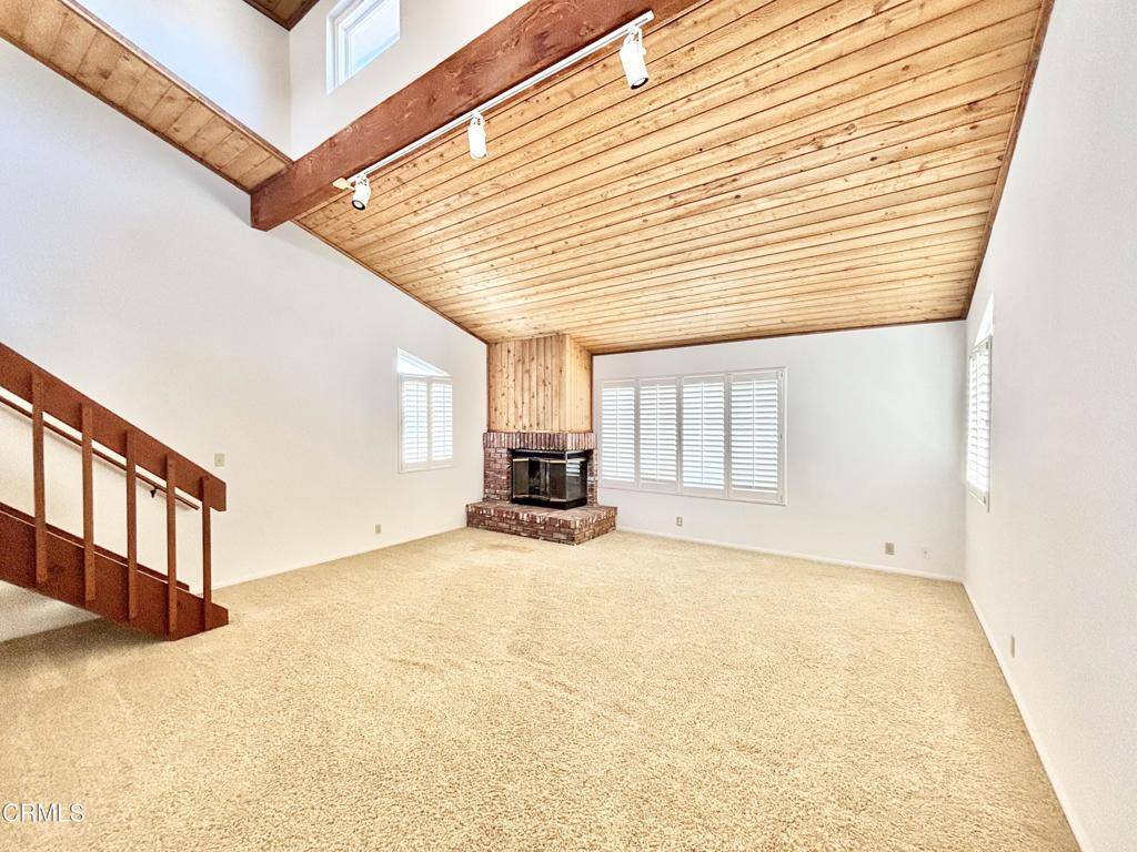 Oxnard, CA 93035,272 Cahuenga DR