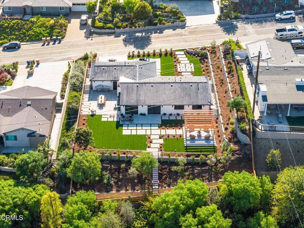 Ventura, CA 93003,978 Colina VIS