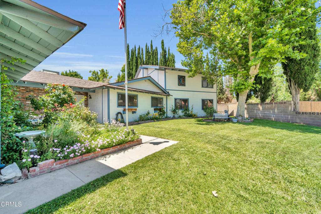 Lancaster, CA 93536,2528 Key CT