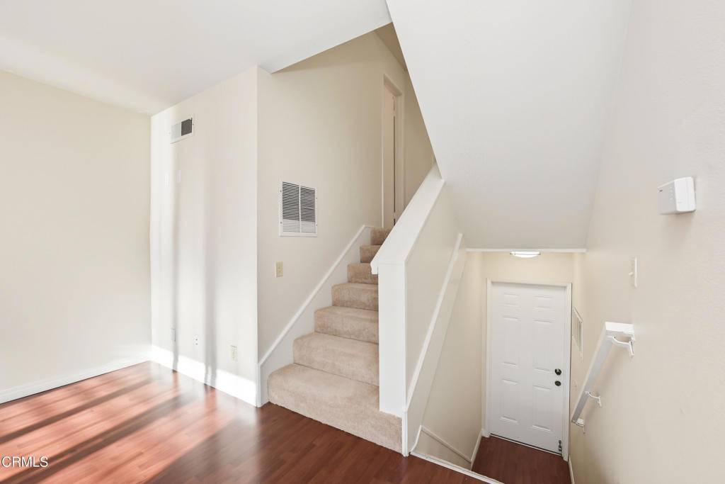 Thousand Oaks, CA 91320,1458 Ramona DR