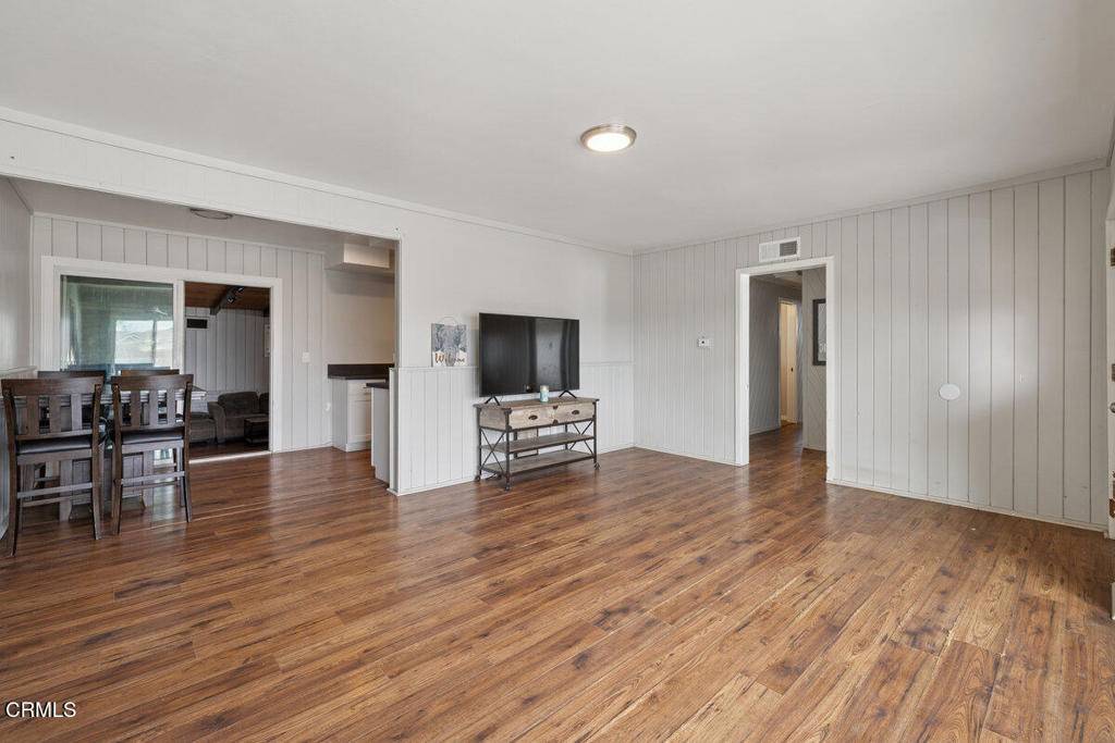Oxnard, CA 93033,1841 S F ST