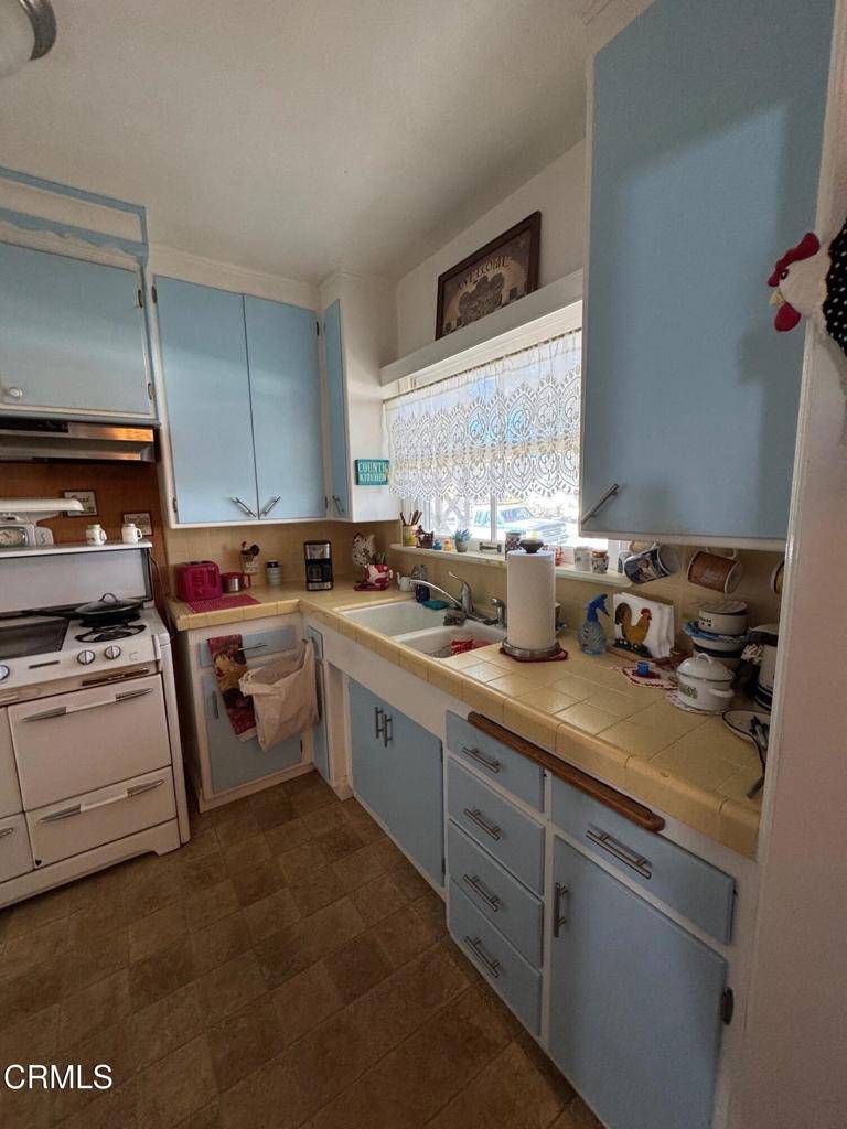 Oxnard, CA 93030,1010 Ilena ST