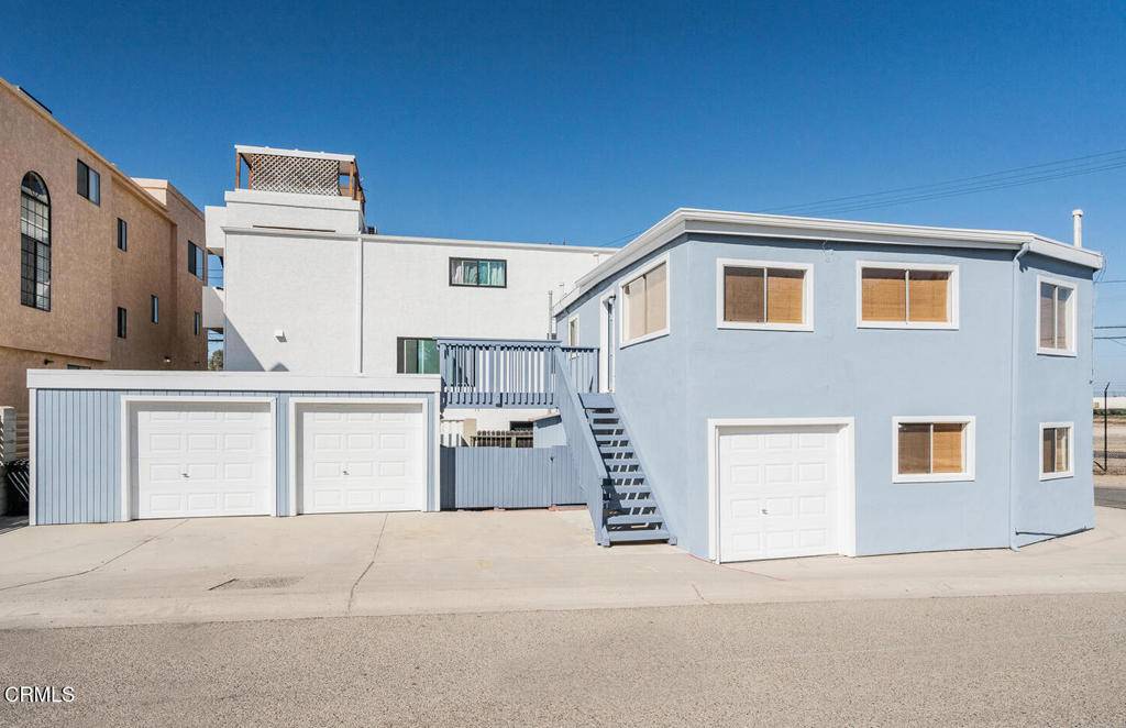 Oxnard, CA 93035,387 389 Highland DR