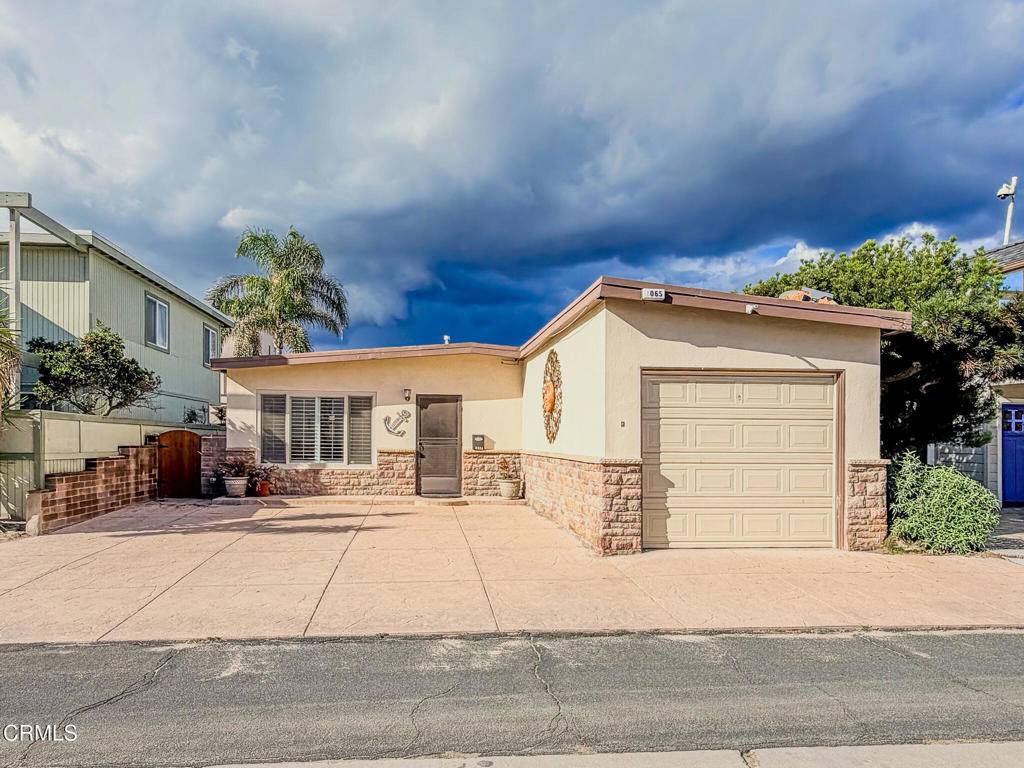 Ventura, CA 93001,1065 Belfast LN