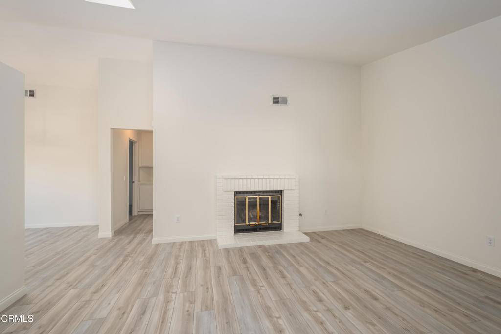 Ventura, CA 93001,286 Blackfoot LN