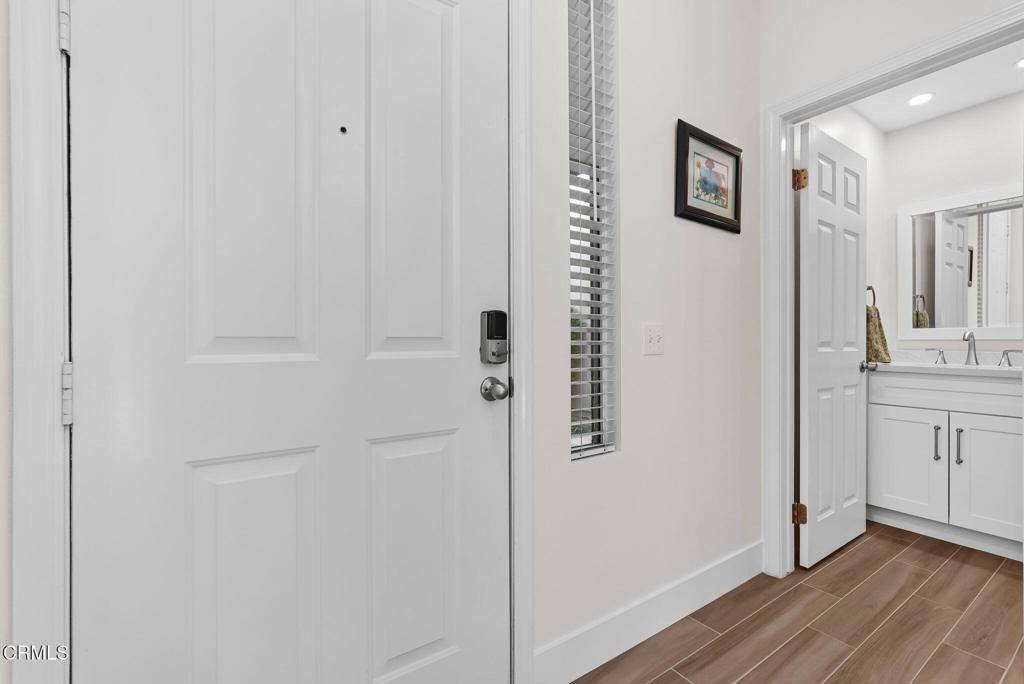 Simi Valley, CA 93065,596 Fenwick WAY #C