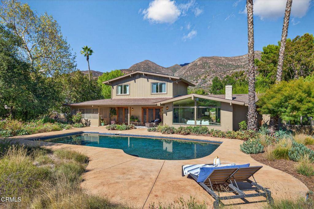 Ojai, CA 93023,810 Del Oro DR