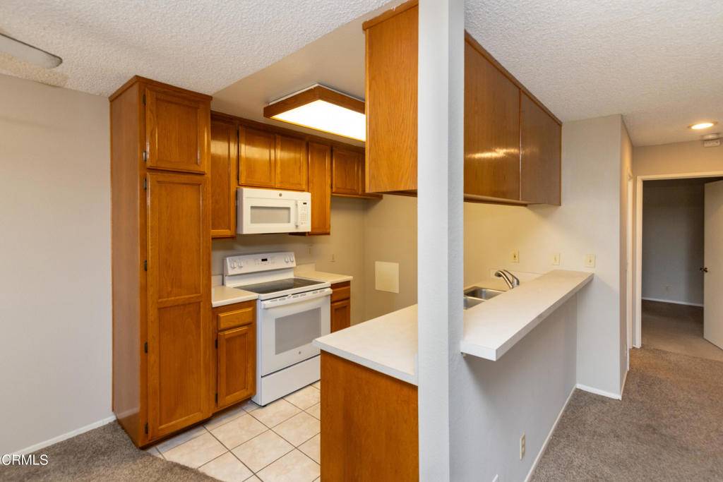 Camarillo, CA 93010,2623 Antonio DR #105