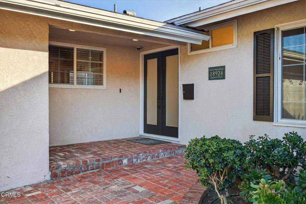 Northridge, CA 91324,18924 Halsted ST