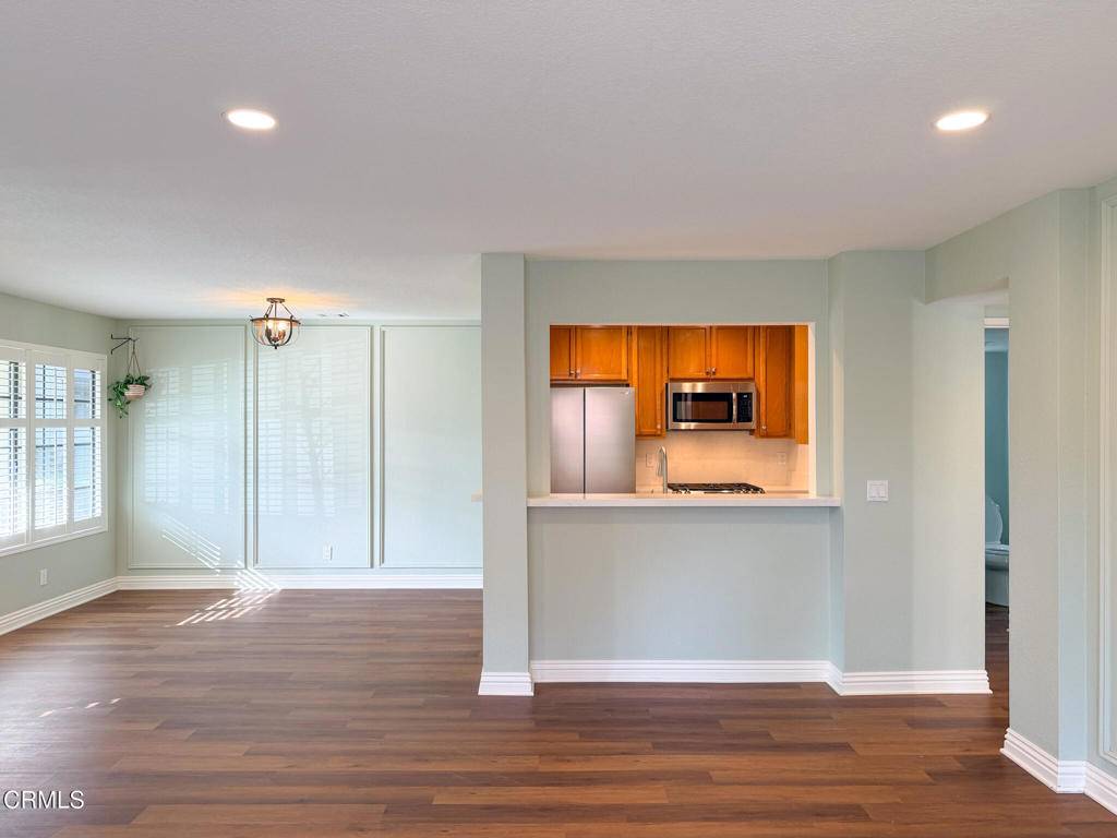 Oxnard, CA 93035,2262 Martinique LN