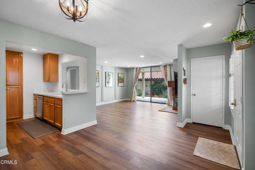 Oxnard, CA 93035,2262 Martinique LN