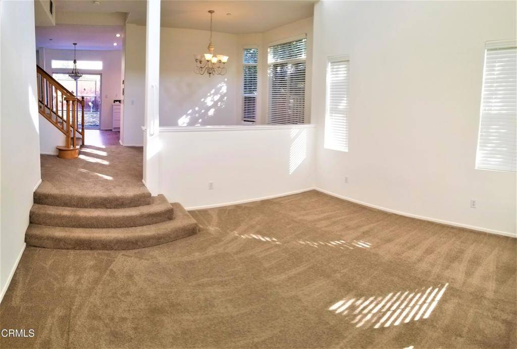 Ventura, CA 93003,5451 Benjamin CT