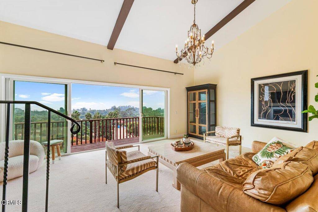 Santa Barbara, CA 93109,2417 Calle Linares