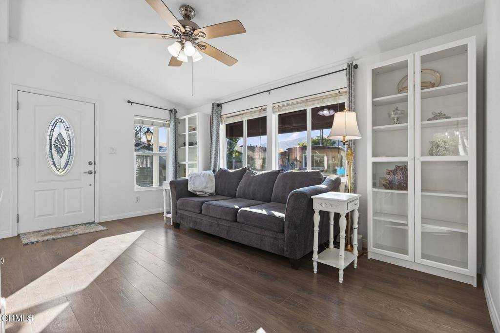 Ventura, CA 93001,9097 N Ventura AVE #1